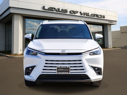 Certified 2024 Lexus TX 350 FWD w/ Technology Package image 6