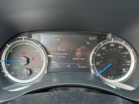Used 2023 Toyota Highlander XLE AWD/4WD image 28