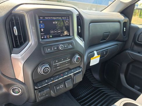 New 2026 Chevrolet Silverado 1500 Custom Trail Boss AWD/4WD image 15