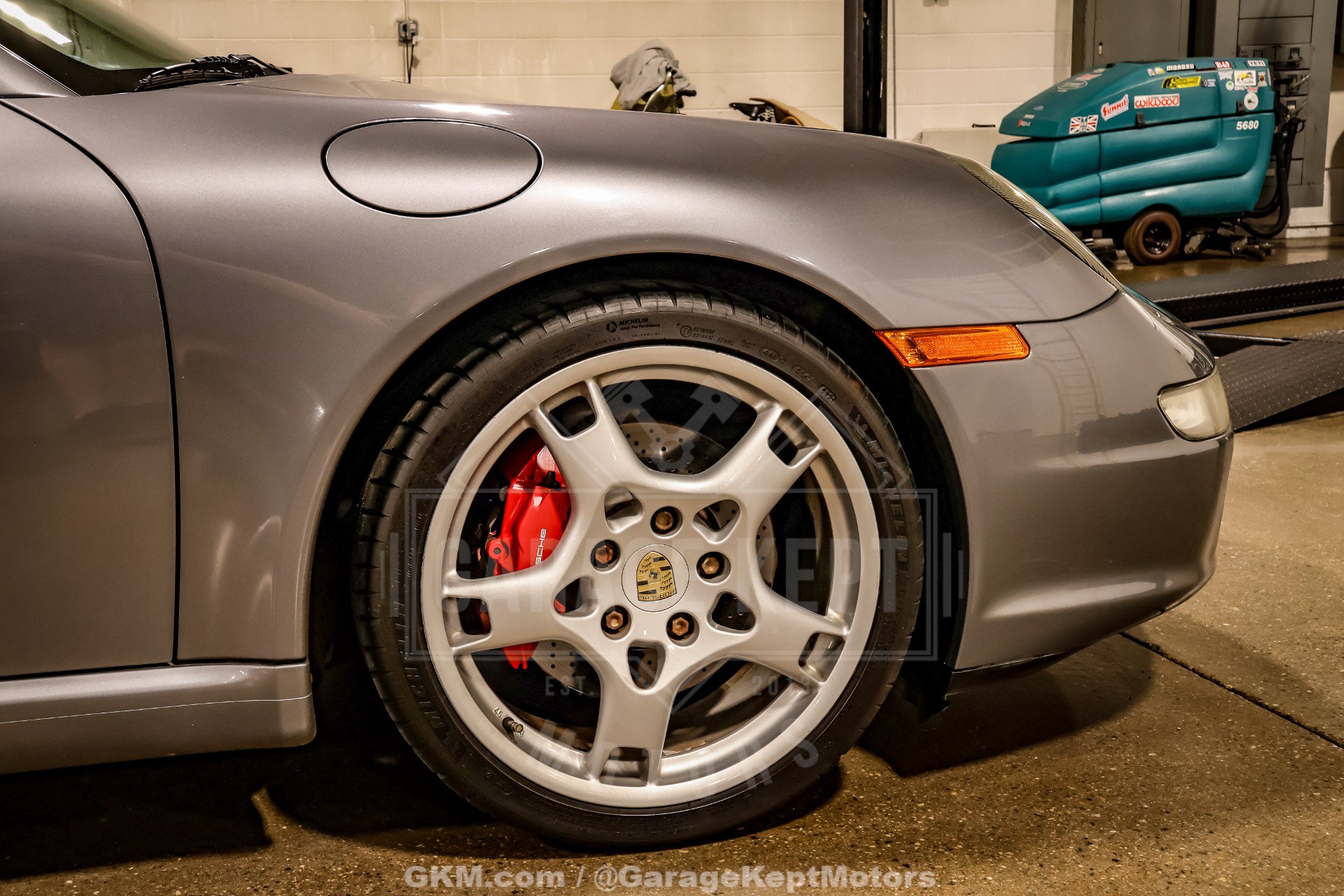 Used 2005 Porsche 911 Carrera S RWD image 58