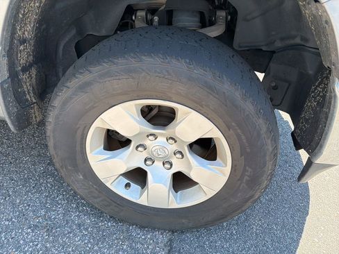 Used 2019 RAM 1500 Big Horn image 25