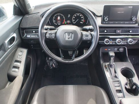 Used 2023 Honda Civic Sport image 5