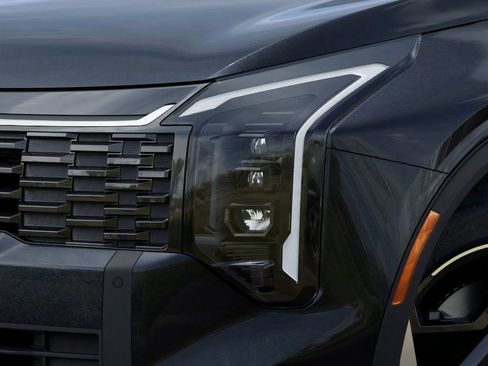 New 2026 Kia Sportage EX image 10