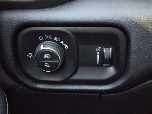 Used 2024 RAM 2500 Big Horn image 11