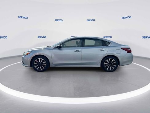 Used 2018 Nissan Altima 2.5 SV FWD image 5