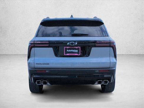New 2026 Chevrolet Traverse LT w/ Midnight/Sport Edition image 8