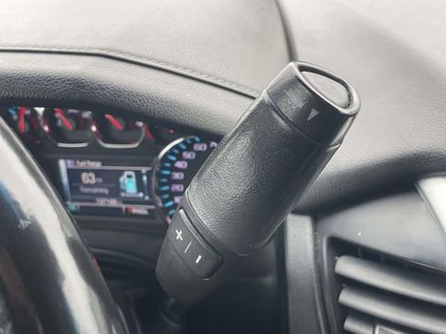 Used 2019 GMC Yukon XL SLT w/ Open Road Package AWD/4WD image 25
