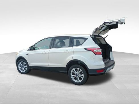 Used 2017 Ford Escape SE w/ SE Cold Weather Package image 31