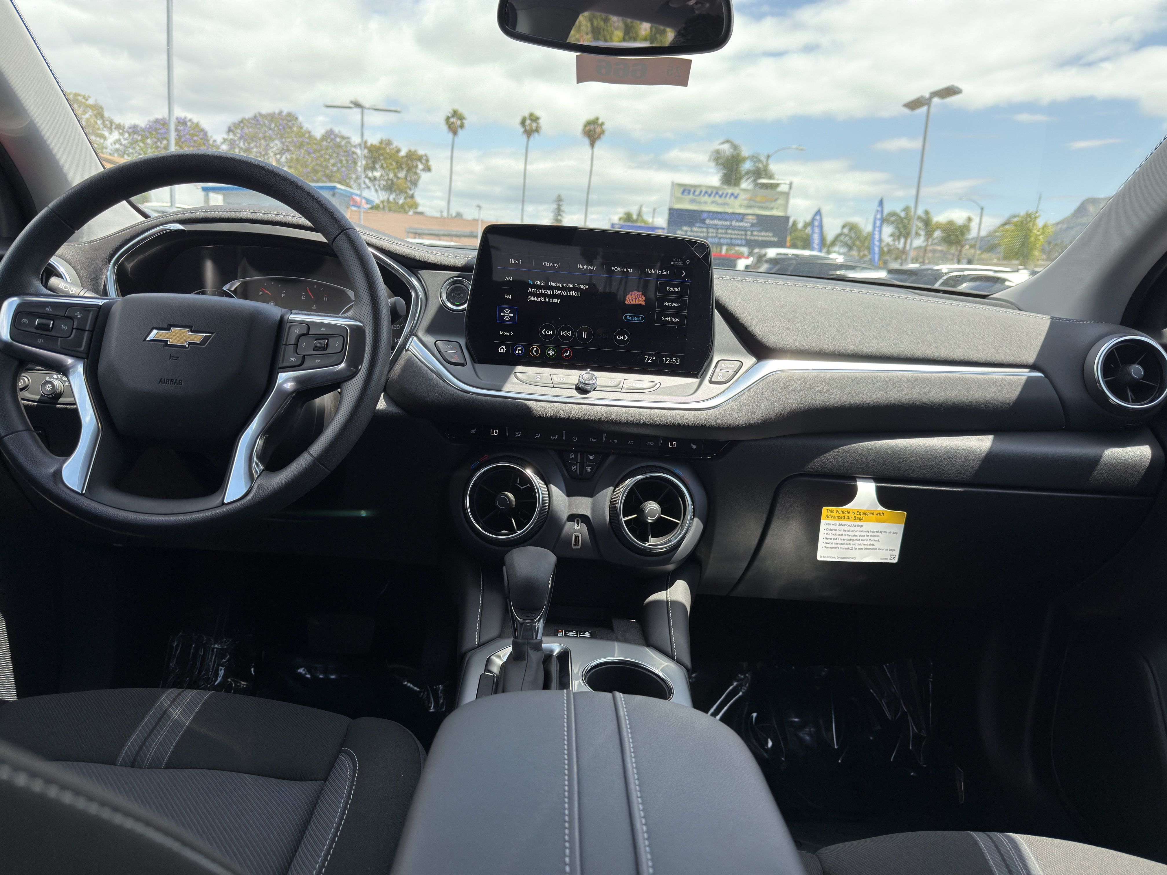 New 2025 Chevrolet Blazer LT w/ Convenience Package FWD image 21