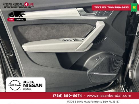 Used 2018 Audi SQ5 Prestige w/ Prestige Package image 33