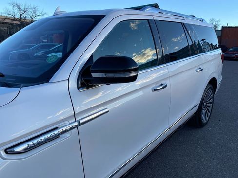 Used 2019 Lincoln Navigator L Reserve w/ Cargo Package image 8