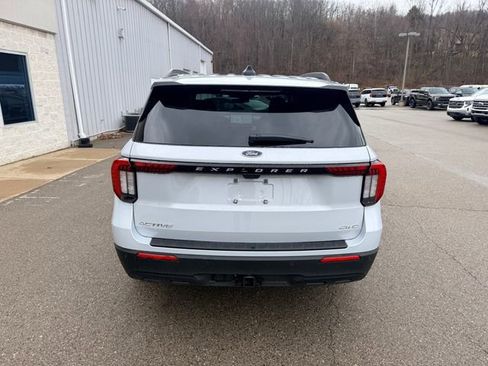 New 2026 Ford Explorer Active AWD/4WD image 6