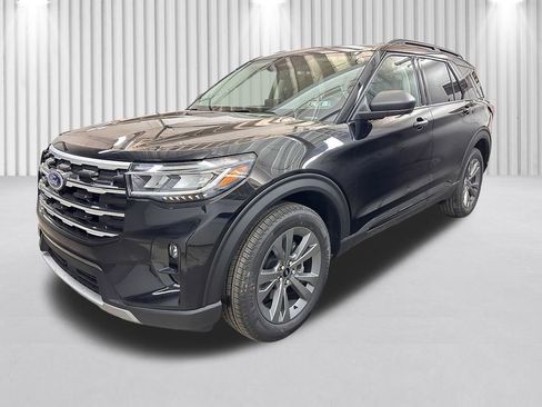 New 2026 Ford Explorer Active w/ Active Comfort Package AWD/4WD image 10