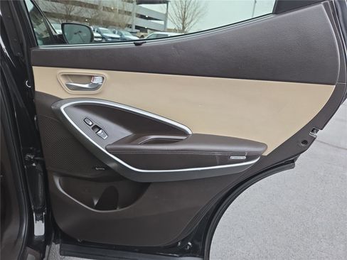 Used 2018 Hyundai Santa Fe Sport w/ Cargo Package image 30