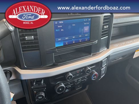 New 2026 Ford F250 XL image 26