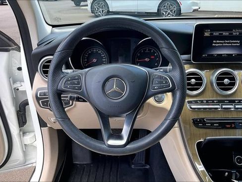Used 2019 Mercedes-Benz GLC 300 image 14