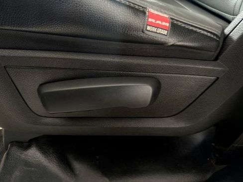 Used 2023 RAM 1500 Express AWD/4WD image 21