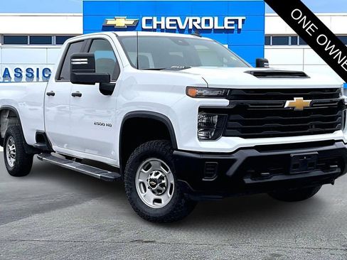 Used 2024 Chevrolet Silverado 2500 W/T w/ WT Convenience Package AWD/4WD image 1