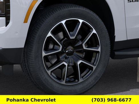 New 2026 Chevrolet Suburban RST image 9