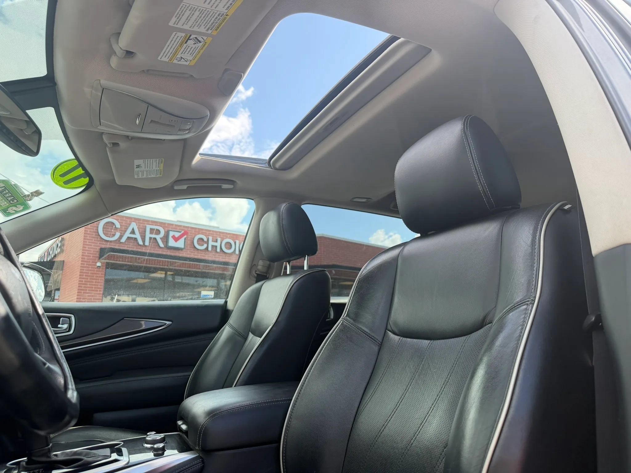 Used 2017 INFINITI QX60 Luxe w/ Premium Plus Package AWD/4WD image 8