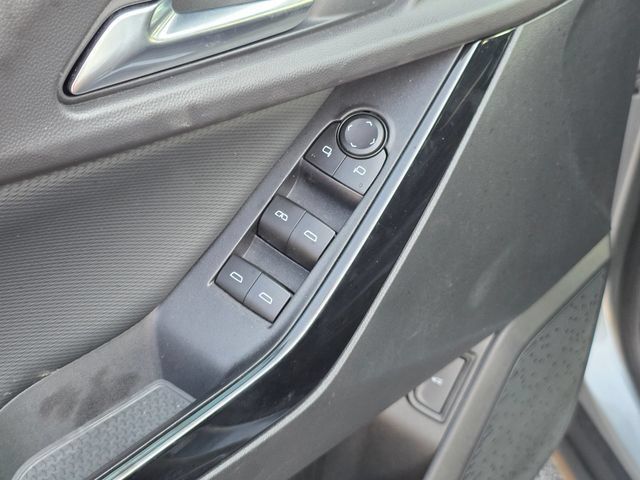 Used 2026 Chevrolet Equinox LT w/ Convenience Package II FWD image 21