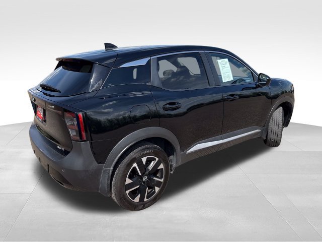 Certified 2025 Nissan Kicks SV AWD/4WD image 8