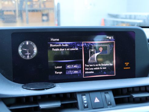 Used 2021 Lexus ES 300h w/ Premium Package FWD image 21
