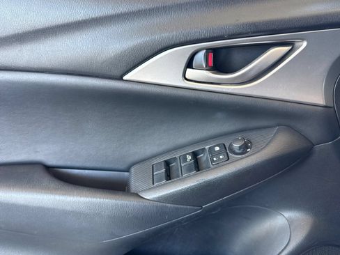 Used 2019 MAZDA CX-3 Sport FWD image 16