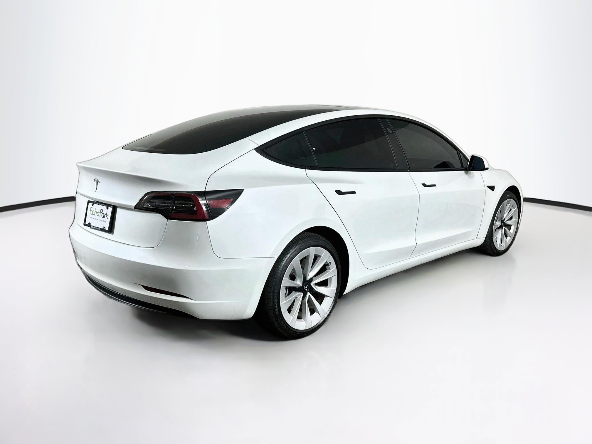Used 2023 Tesla Model 3 Standard Range RWD image 9