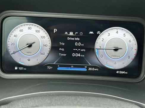 Used 2023 Hyundai Kona Limited AWD/4WD image 12