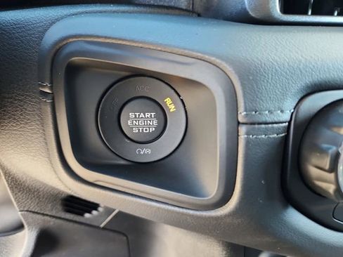 New 2026 Jeep Wrangler Unlimited Rubicon w/ Technology Group image 30