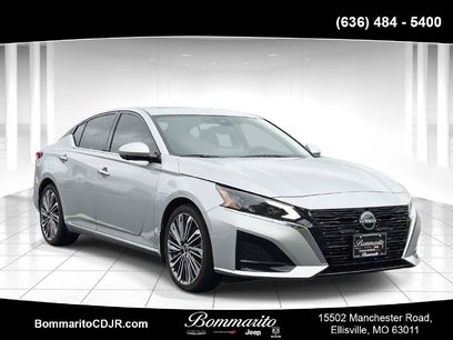 Used 2023 Nissan Altima 2.5 SL