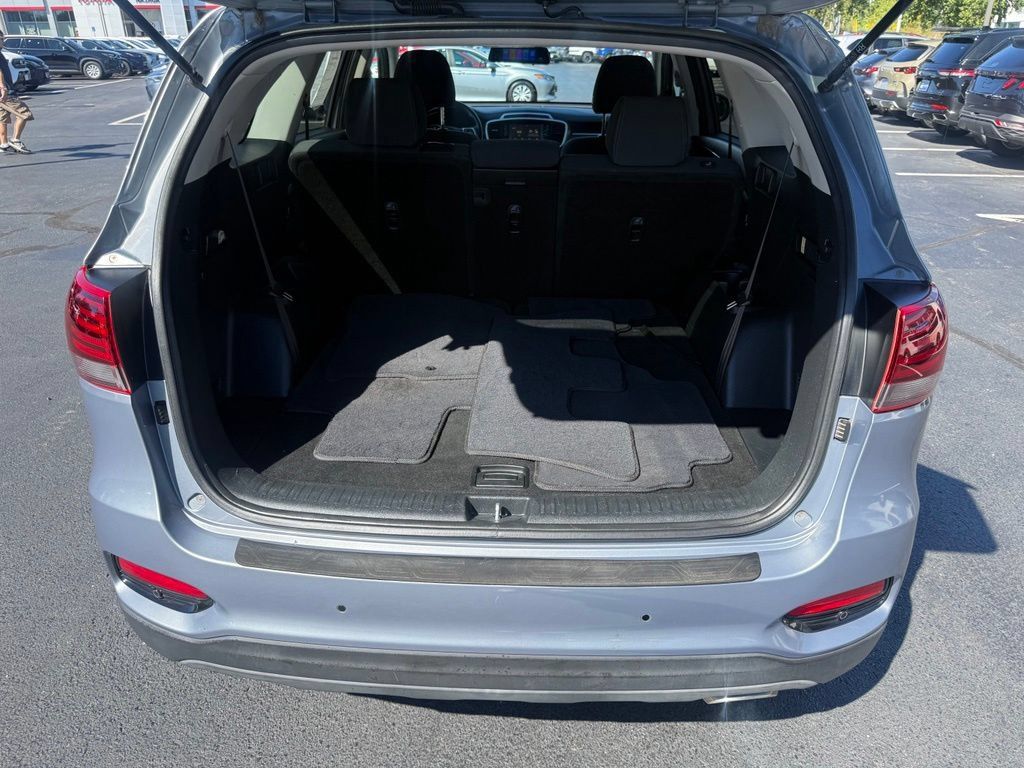 Used 2020 Kia Sorento LX w/ LX I4 Convenience Package FWD image 17