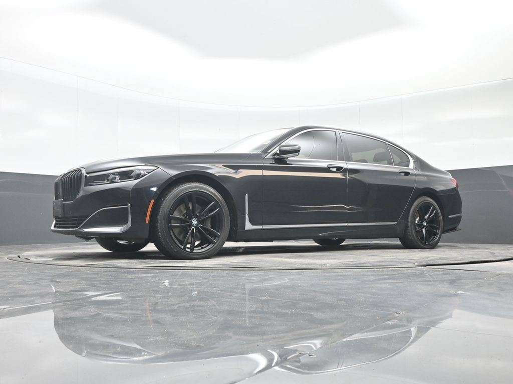 Used 2022 BMW 740i xDrive w/ Premium Package AWD/4WD image 27