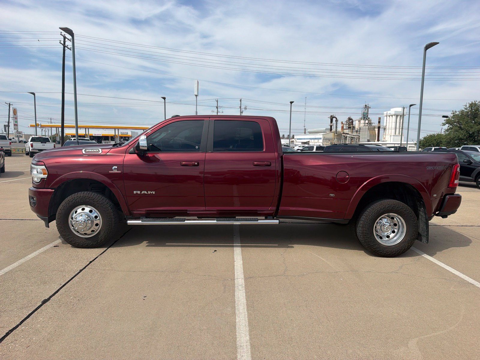 Used 2021 RAM 3500 Laramie AWD/4WD image 8
