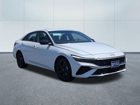 New 2026 Hyundai Elantra Sport FWD image 8