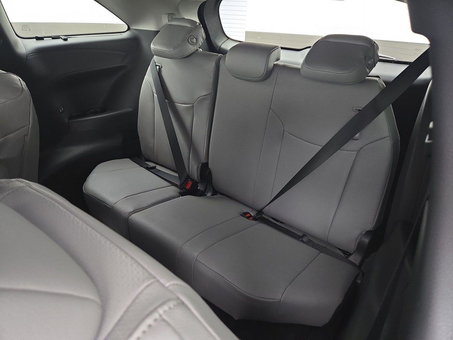 New 2026 Toyota Sienna XLE FWD image 20