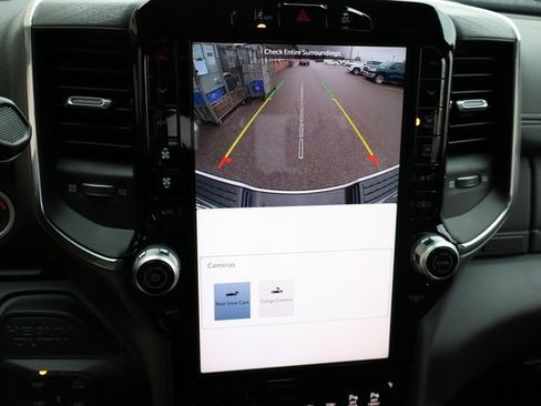 Used 2025 RAM 2500 Laramie image 27