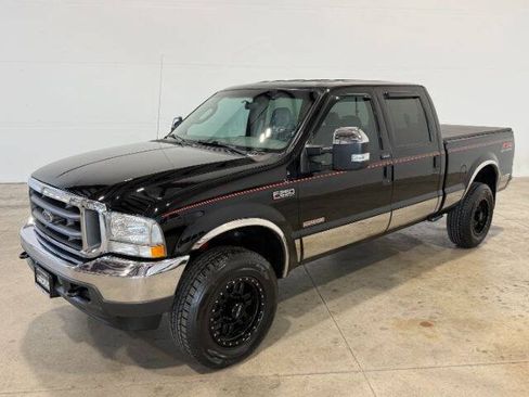 Used 2004 Ford F250 Lariat AWD/4WD image 2