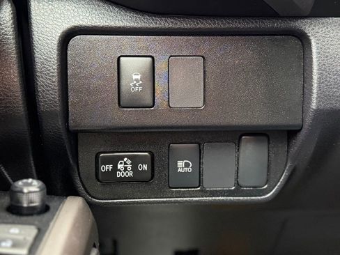 Used 2023 Toyota Tacoma SR5 image 24