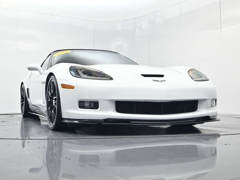 Used 2012 Chevrolet Corvette Grand Sport RWD image 28