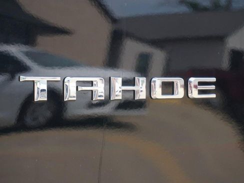 Used 2024 Chevrolet Tahoe LT w/ Luxury Package AWD/4WD image 18