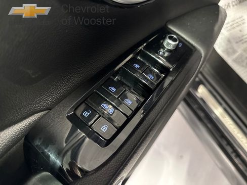 Used 2024 Maserati Grecale GT image 11