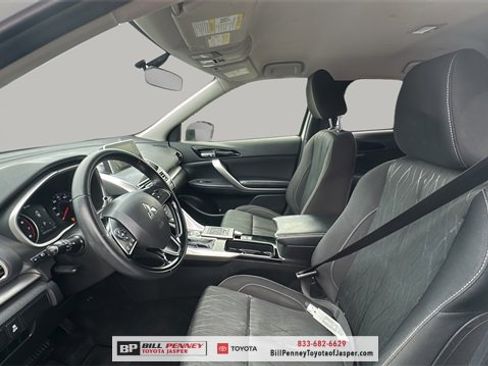 Used 2019 Mitsubishi Eclipse Cross SE image 11