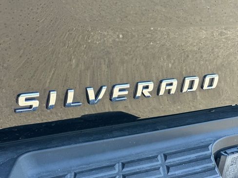 Used 2011 Chevrolet Silverado 2500 LTZ w/ LTZ Plus Package image 47