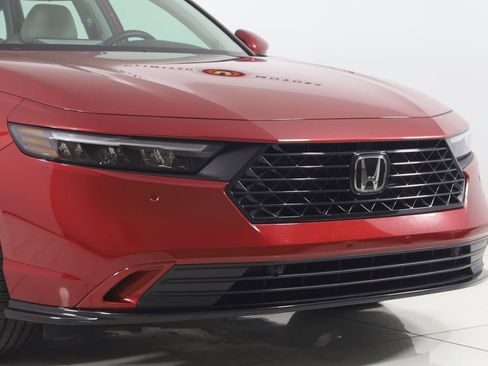 Used 2023 Honda Accord EX-L image 37