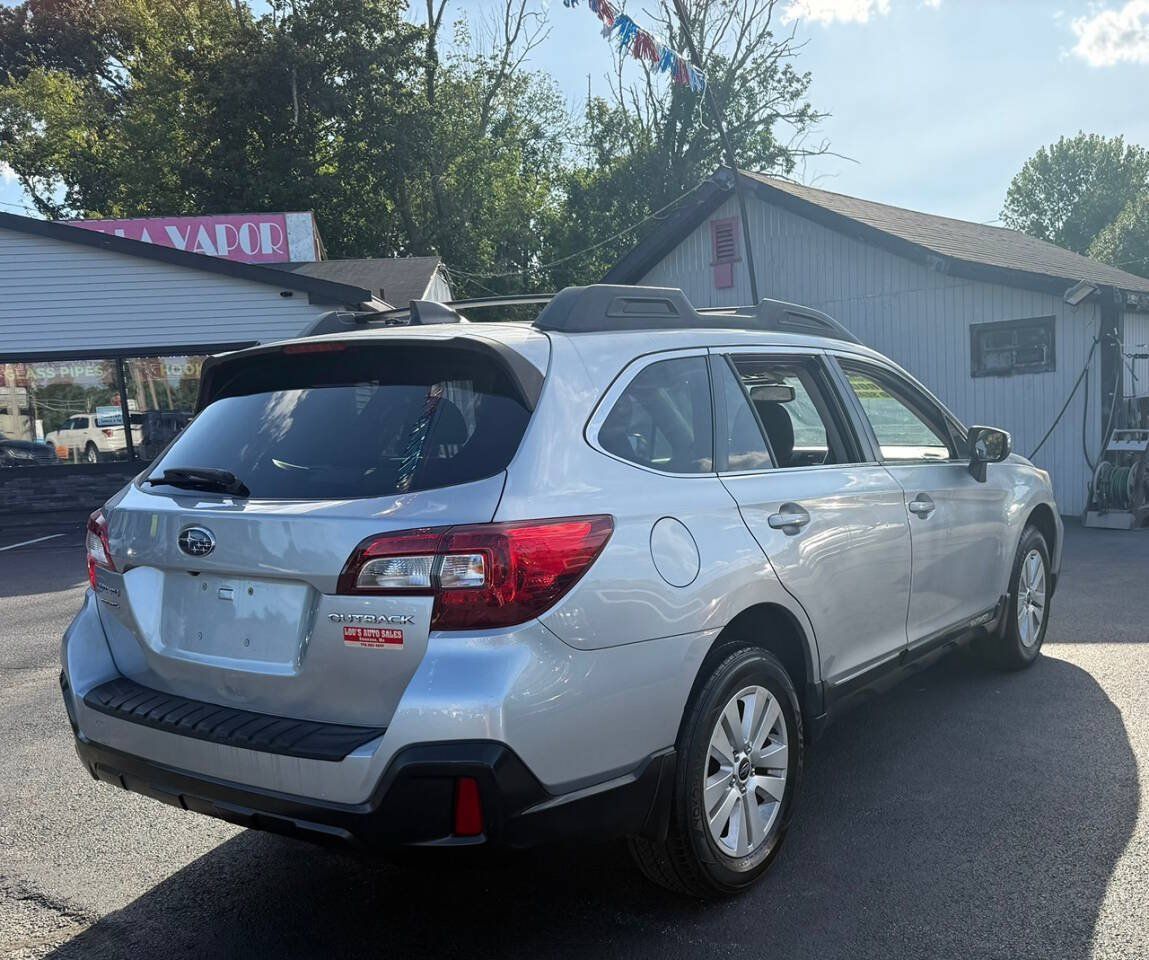 Used 2018 Subaru Outback 2.5i Premium AWD/4WD image 5