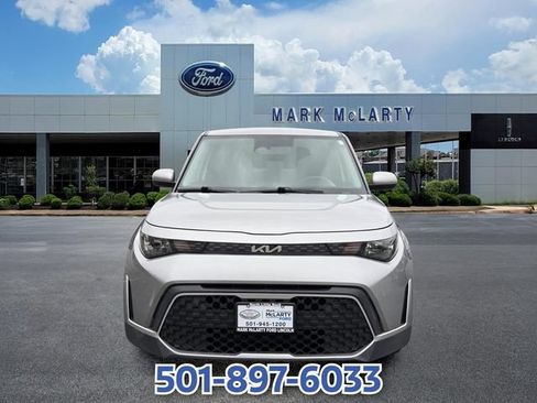 Used 2023 Kia Soul LX w/ LX Technology Package FWD image 8