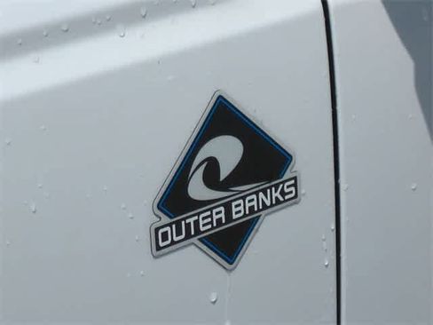 New 2023 Ford Bronco Outer Banks image 13