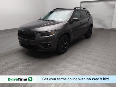 Used 2021 Jeep Cherokee Latitude Plus FWD image 1